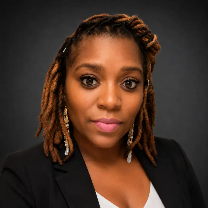 Capri Rivers, Adviser